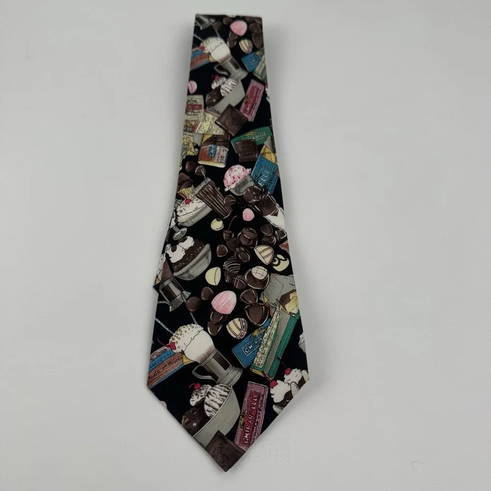 VTG Nicole Miller Candy Bar Novelty Silk Tie Nestle Butterfinger 1993